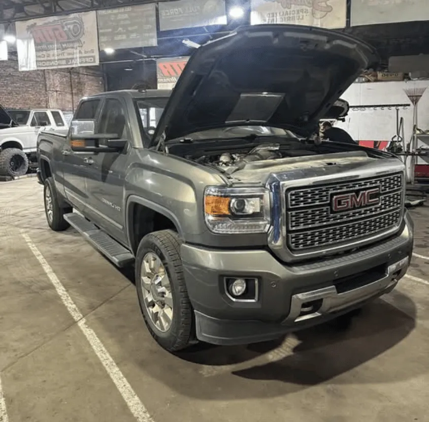 Emergency GMC Truck Repair Denver